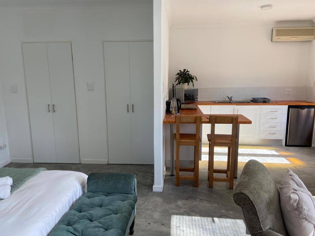 Appartamento 4 On Belmont Avenue Somerset West Esterno foto