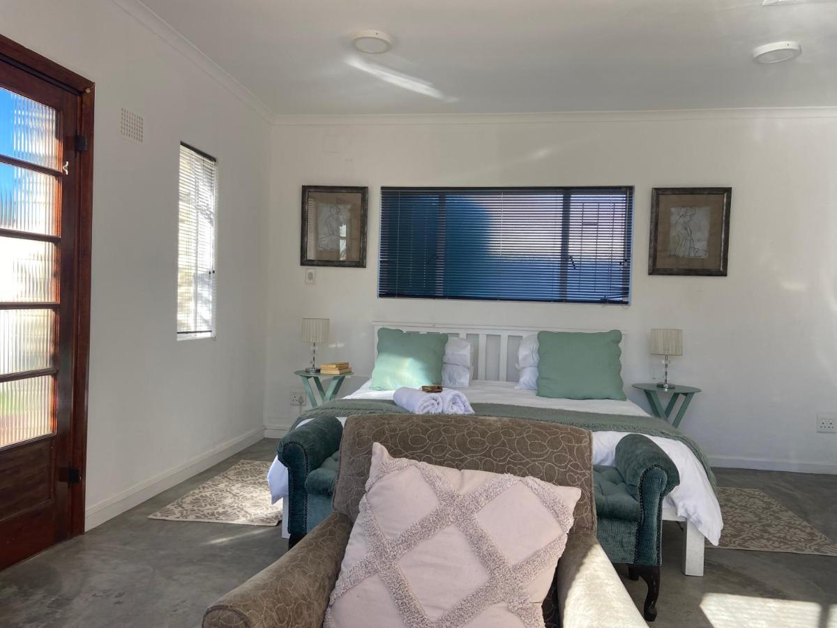 Appartamento 4 On Belmont Avenue Somerset West Esterno foto