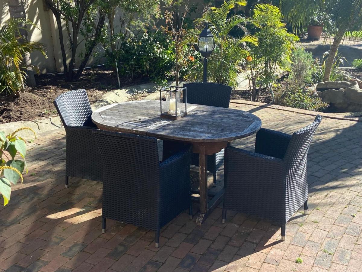 Appartamento 4 On Belmont Avenue Somerset West Esterno foto